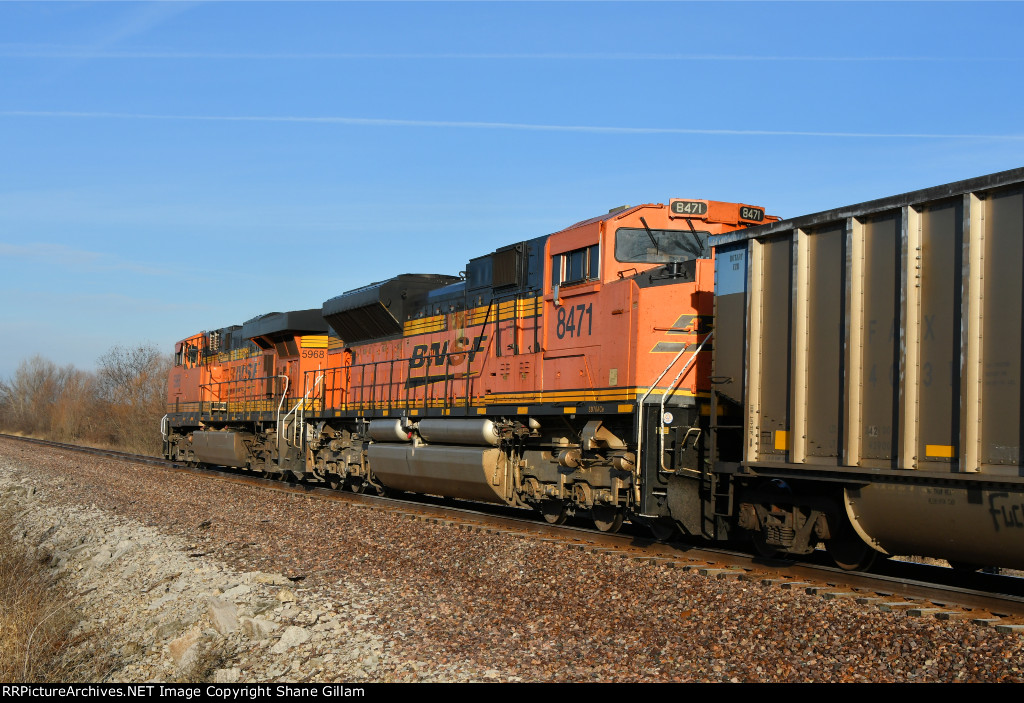 BNSF 8471